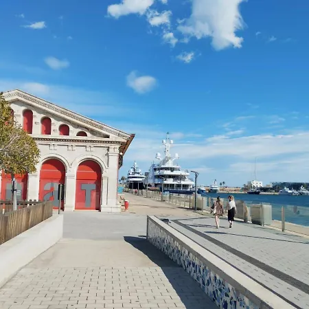 Port 1 *